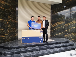 Hơn 2000 khách hàng tưng bừng đón Tết với quà tri ân của cửa cuốn Austdoor