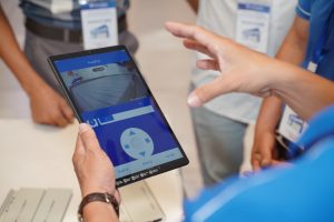 Cửa cuốn ứng dụng công nghệ thông minh sẽ có khác biệt như thế nào